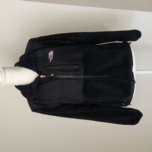 THE NORTH FACE Denali Fleece Jacket Black Size Small in good condition.